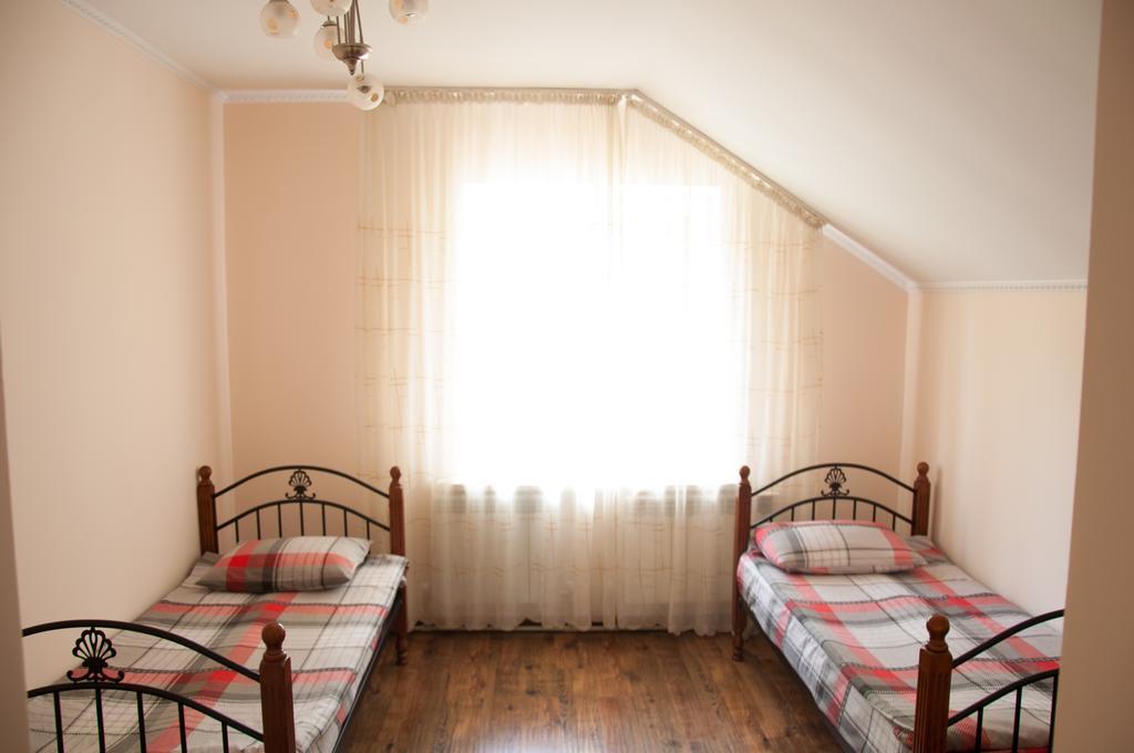 Almaty Backpackers Hostel ห้อง รูปภาพ